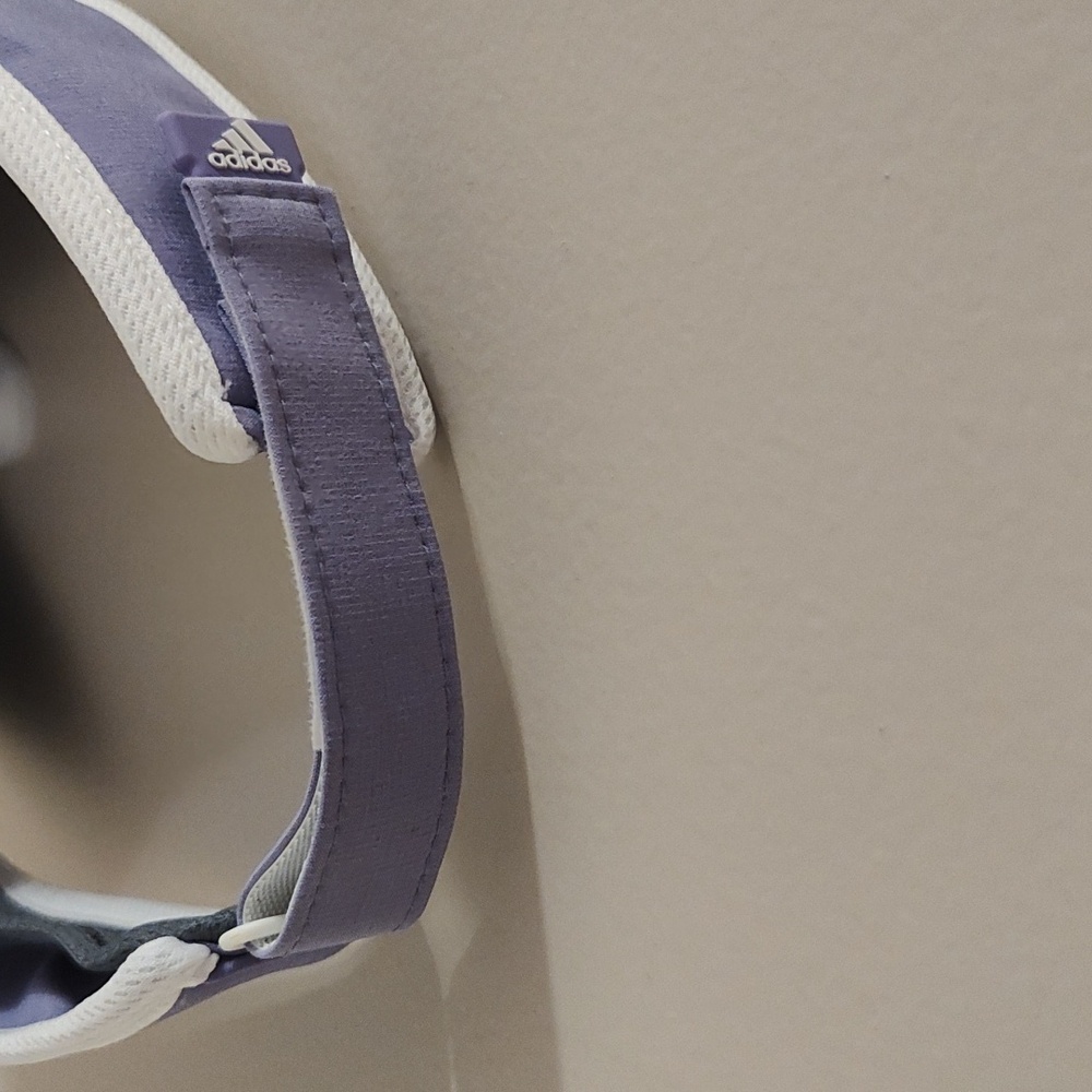 Adidas Sports Visor - Picture 5 of 6